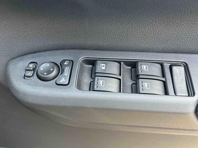 ムーヴＧオーディオレス　バックカメラ　片側電動スライドドア　コーナーセンサー　カーテンシールド＆サイドエアバック　プッシュボタンスタート　ＬＥＤヘッドライト　オートライト　電動パーキング　衝突安全機能（鹿児島県）の中古車