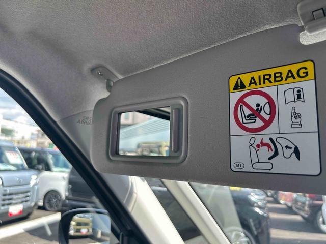 ムーヴＧオーディオレス　バックカメラ　片側電動スライドドア　コーナーセンサー　カーテンシールド＆サイドエアバック　プッシュボタンスタート　ＬＥＤヘッドライト　オートライト　電動パーキング　衝突安全機能（鹿児島県）の中古車