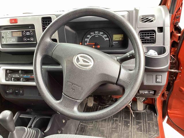 ハイゼットトラックＥＸＴ５ＭＴ車　パートタイム４ＷＤ　エアバッグ　ＡＢＳ（鹿児島県）の中古車