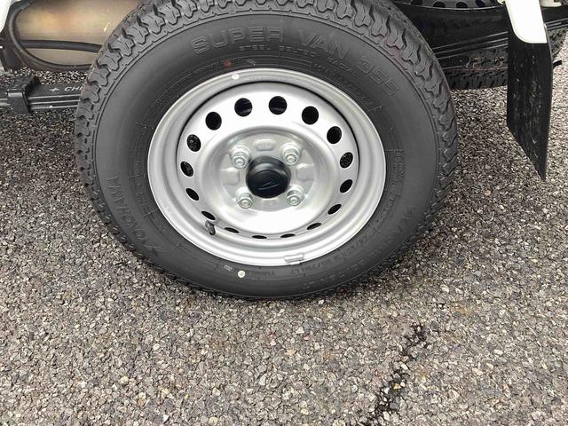 ハイゼットトラックスタンダード　農用スペシャル４ＷＤ　車線逸脱警報装置　エアコン　オートマチックハイビーム　ＡＢＳ　ブレーキサポート（鹿児島県）の中古車