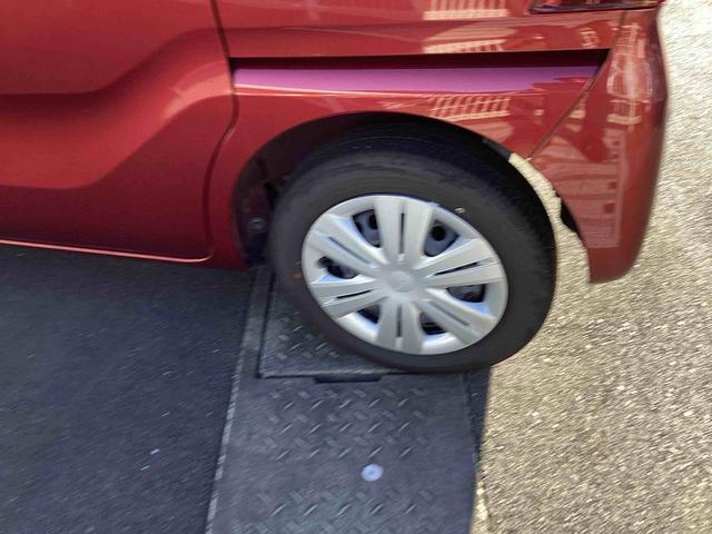 タントＸインパネシフト　プッシュスタートスイッチ　電子カードキー　電動パーキングブレーキ　カーナビ　ブレーキサポート　車線逸脱警報　オートハイビーム　ＡＢＳ（鹿児島県）の中古車