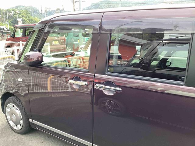 ムーヴキャンバスＸメイクアップリミテッド　ＳＡIIIインパネシフト　プッシュスタートスイッチ　電子カードキー　衝突被害軽減システム　ＡＢＳ　レーンキープ　カーナビ　オートエアコン（鹿児島県）の中古車