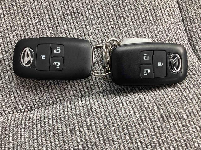 ムーヴキャンバスストライプスＧインパネシフト　プッシュスタートスイッチ　電子カードキー　電動パーキングブレーキ　衝突被害軽減　車線逸脱　オートハイビーム　ＡＢＳ（鹿児島県）の中古車