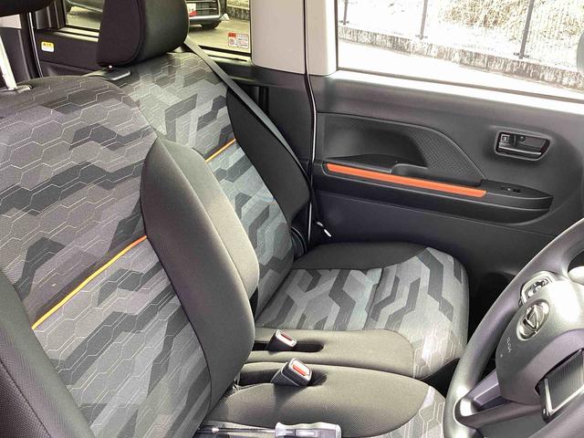 タントファンクロスインパネシフト プッシュスタートスイッチ 電子カードキー 電動パーキングブレーキ カーナビ 誤発進抑制機能 レーンキープアシスト アルミホイール ABS(鹿児島県)の中古車