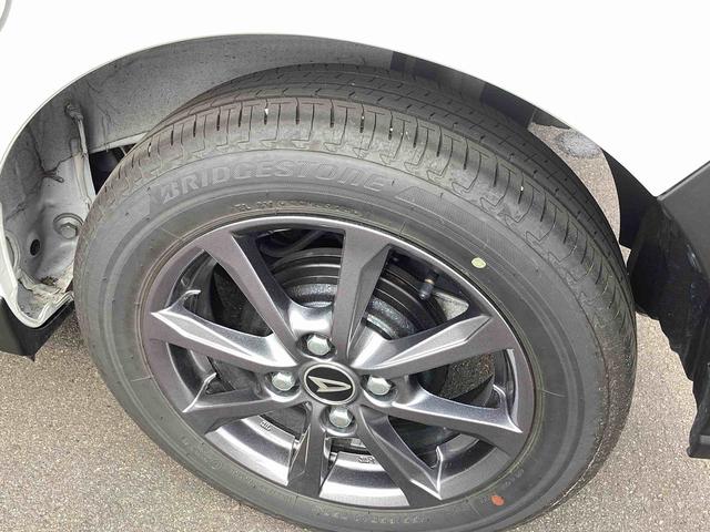 タントファンクロスインパネシフト プッシュスタートスイッチ 電子カードキー 電動パーキングブレーキ カーナビ 誤発進抑制機能 レーンキープアシスト アルミホイール ABS(鹿児島県)の中古車