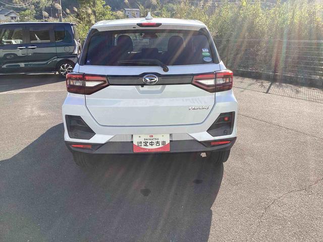 ロッキーＧフロアＣＶＴ車　プッシュスタートスイッチ　電子カードキー　カーナビ　車線逸脱警告　誤発進抑制機能　ＡＢＳ　アルミホイール（鹿児島県）の中古車