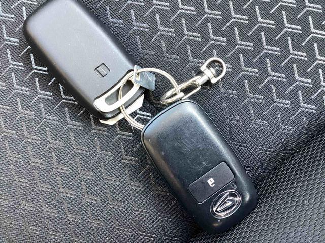 ロッキーＧフロアＣＶＴ車　プッシュスタートスイッチ　電子カードキー　カーナビ　車線逸脱警告　誤発進抑制機能　ＡＢＳ　アルミホイール（鹿児島県）の中古車