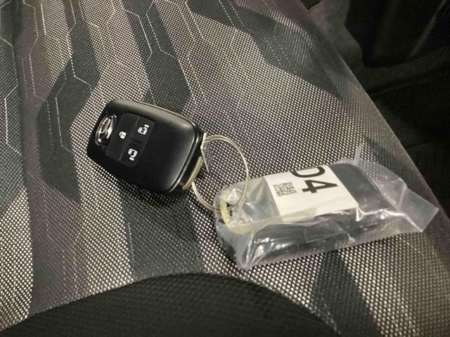 タントファンクロスインパネシフト　プッシュスタートスイッチ　電子カードキー　電動パーキングブレーキ　シートヒーター　レーダーブレーキ　車線逸脱警報　アルミホイール　両側スライドドア　ＡＢＳ（鹿児島県）の中古車