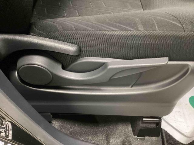 トールカスタムＧ　ターボ　ＳＡIIIカーナビ　プッシュスタートスイッチ　ターボ車　電子カードキー　衝突回避支援ブレーキ　　両側スライドドア　オートハイビーム　アルミホイール　ＡＢＳ（鹿児島県）の中古車