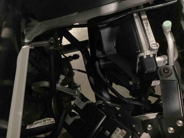 ハイゼットトラックスタンダード５ＭＴ車　パートタイム４ＷＤ　運転席エアバッグ　ＡＣ　パワーステアリング（鹿児島県）の中古車