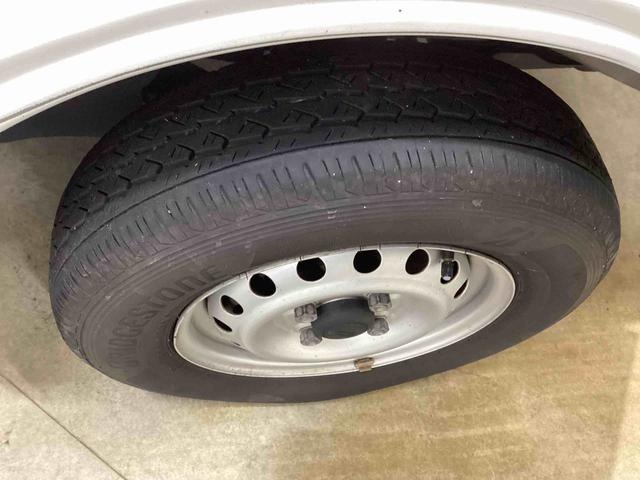 ハイゼットトラックスタンダード５ＭＴ車　パートタイム４ＷＤ　運転席エアバッグ　ＡＣ　パワーステアリング（鹿児島県）の中古車