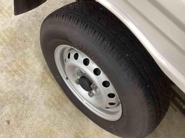 ハイゼットトラックスタンダード５ＭＴ車　パートタイム４ＷＤ　運転席エアバッグ　ＡＣ　パワーステアリング（鹿児島県）の中古車