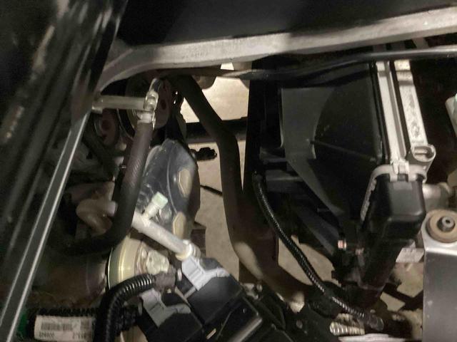 ハイゼットトラックスタンダード　農用スペシャル５ＭＴ車　４ＷＤ（ハイロー切り替えレバー）　　パワーステアリング　エアコン　ＡＢＳ　エアバック　作業灯　テールゲートチェーン　３方開（鹿児島県）の中古車