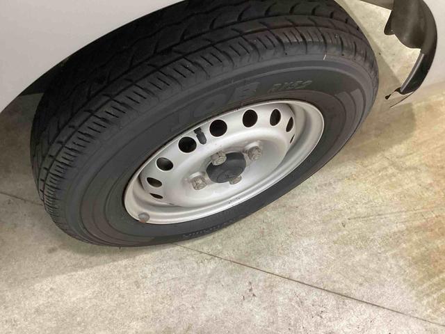 ハイゼットトラックスタンダード　農用スペシャル５ＭＴ車　４ＷＤ（ハイロー切り替えレバー）　　パワーステアリング　エアコン　ＡＢＳ　エアバック　作業灯　テールゲートチェーン　３方開（鹿児島県）の中古車