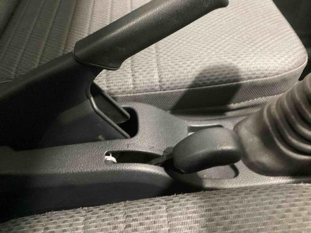 ハイゼットトラックスタンダード　農用スペシャル５ＭＴ車　４ＷＤ（ハイロー切り替えレバー）　　パワーステアリング　エアコン　ＡＢＳ　エアバック　作業灯　テールゲートチェーン　３方開（鹿児島県）の中古車