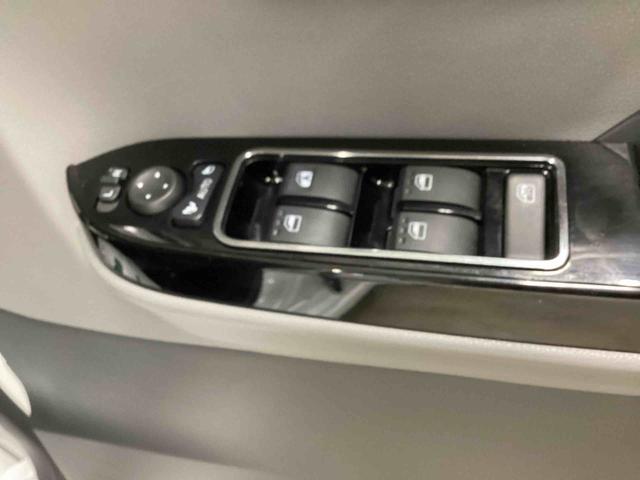 タントスローパー　カスタムＲＳ福祉車両　スローパー　ターボ車　インパネシフト　プッシュスタートスイッチ　電子カードキー　カーナビ　バックモニター（鹿児島県）の中古車