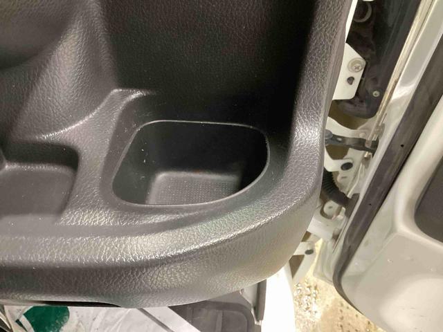 アクティトラックアタック５ＭＴ車　４ＷＤ車　３方開　テールゲートチェーン　エアコン　パワステ　パワーウインドウ　エアバッグ　デフロック　リモコンキー（鹿児島県）の中古車