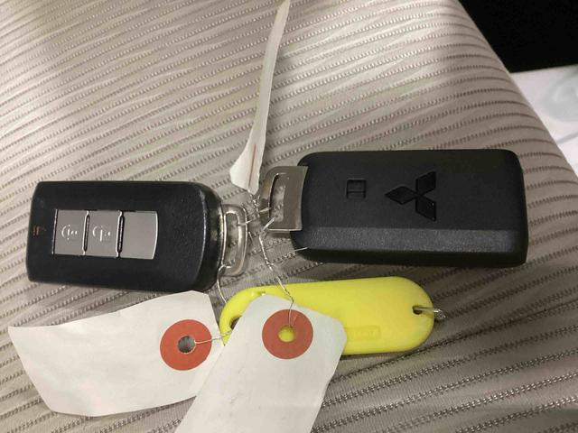 ｅＫワゴンＧ　ｅ−アシストインパネシフト　プッシュスタートスイッチ　電子カードキー　カーナビ　バックモニター　アルミホイール　ＡＢＳ　運転席エアバッグ　助手席エアバッグ　オートエアコン（鹿児島県）の中古車