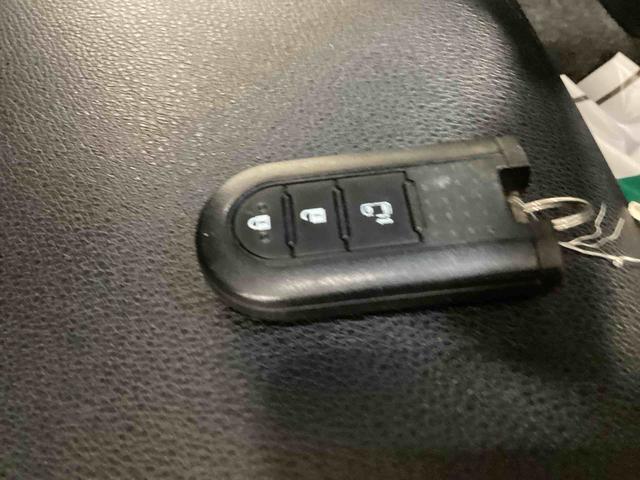 タントカスタムＸ　トップエディションＳＡIIIインパネシフト　プッシュスタートスイッチ　電子カードキー　アルミホイール　レーンアシスト　衝突軽減ブレーキ　カーナビ　ＡＢＳ　オートハイビーム　両側スライドドア（鹿児島県）の中古車