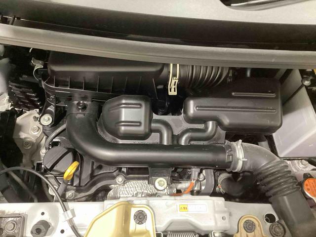 ムーヴキャンバスストライプスＧインパネシフト　プッシュスタートスイッチ　電子カードキー　電動パーキングブレーキ　衝突軽減ブレーキシステム　車線逸脱警報　オートマチックハイビーム　ＡＢＳ　両側スライドドア　フォグランプ（鹿児島県）の中古車