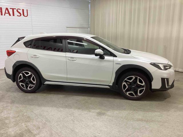 ＸＶアドバンスフロアＣＶＴ車　ＡＷＤ　プッシュスタートスイッチ　電子カードキー　　電動パーキングブレーキ　カーナビ　バックモニター　フォグランプ　アルミホイール　アイサイト　チルトテレスコピックステアリング　ＡＢＳ（鹿児島県）の中古車