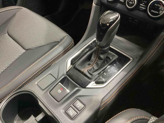 ＸＶアドバンスフロアＣＶＴ車　ＡＷＤ　プッシュスタートスイッチ　電子カードキー　　電動パーキングブレーキ　カーナビ　バックモニター　フォグランプ　アルミホイール　アイサイト　チルトテレスコピックステアリング　ＡＢＳ（鹿児島県）の中古車