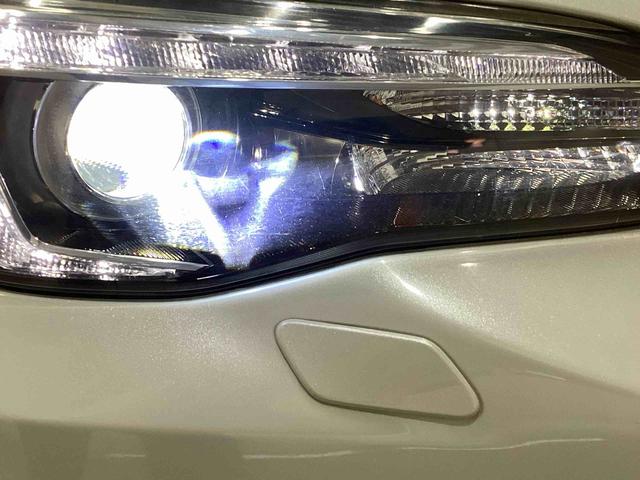 ＸＶアドバンスフロアＣＶＴ車　ＡＷＤ　プッシュスタートスイッチ　電子カードキー　　電動パーキングブレーキ　カーナビ　バックモニター　フォグランプ　アルミホイール　アイサイト　チルトテレスコピックステアリング　ＡＢＳ（鹿児島県）の中古車
