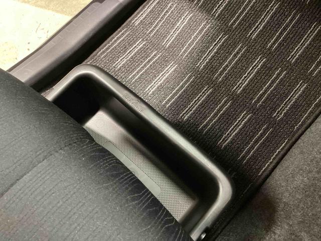 タントエグゼカスタムＧコラムシフト　ＣＤプレーヤー　運転席助手席エアバック　ＡＢＳ　電子カードキー　オーバーヘッドラック　アルミホイール　フォグランプ（鹿児島県）の中古車