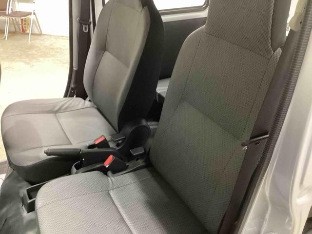 ハイゼットカーゴスペシャルインパネシフト　両側スライドドア　運転席エアバッグ　助手席エアバッグ　　エアコン　パワーステアリング　アイドリングストップ（鹿児島県）の中古車
