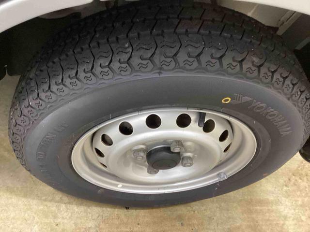 ハイゼットカーゴスペシャルインパネシフト　両側スライドドア　運転席エアバッグ　助手席エアバッグ　　エアコン　パワーステアリング　アイドリングストップ（鹿児島県）の中古車