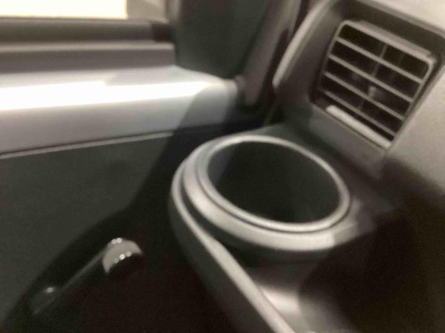 ハイゼットカーゴスペシャルインパネシフト　両側スライドドア　運転席エアバッグ　助手席エアバッグ　　エアコン　パワーステアリング　アイドリングストップ（鹿児島県）の中古車