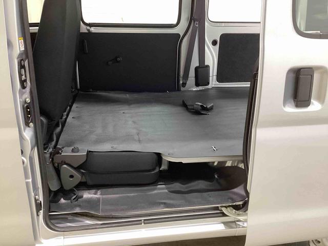 ハイゼットカーゴスペシャルインパネシフト　両側スライドドア　運転席エアバッグ　助手席エアバッグ　　エアコン　パワーステアリング　アイドリングストップ（鹿児島県）の中古車