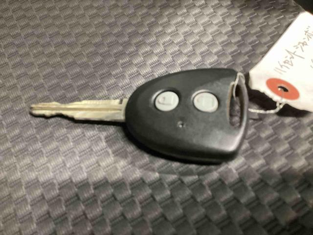 ハイゼットトラックジャンボＳＡIIIｔ５ＭＴ車　パートタイム４ＷＤ　ハイロー切り替えレバー　リモコンキー　車線逸脱警告　フォグランプ　パワーウィンドウ　ＡＢＳ　プリクラッシュセーフティ（鹿児島県）の中古車