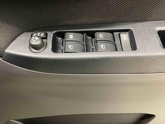 ムーヴＸリミテッドII　ＳＡIIIインパネシフト　プッシュスタートスイッチ　電子カードキー　オートエアコン　カーナビ　シートリフター　アルミホイール　衝突被害軽減システム　ＡＢＳ（鹿児島県）の中古車