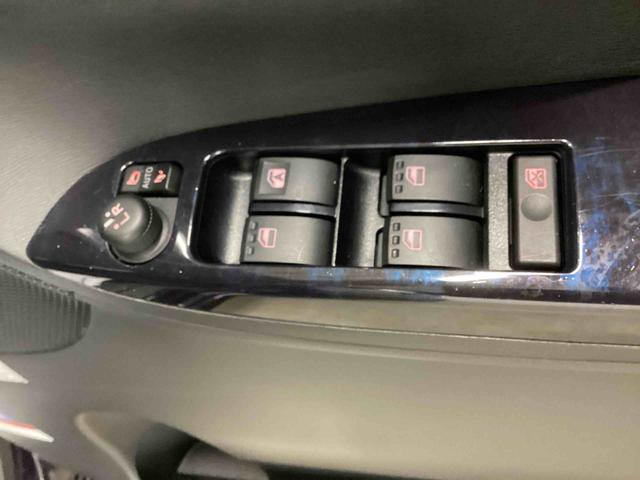 タントカスタムＸ　トップエディションＶＳ　ＳＡIIIインパネシフト　プッシュスタートスイッチ　電子カードキー　カーナビ　バックモニター　フォグランプ　衝突回避支援ブレーキ　車線逸脱警報装置　オートマチックハイビーム　アルミホイール　ＡＢＳ（鹿児島県）の中古車