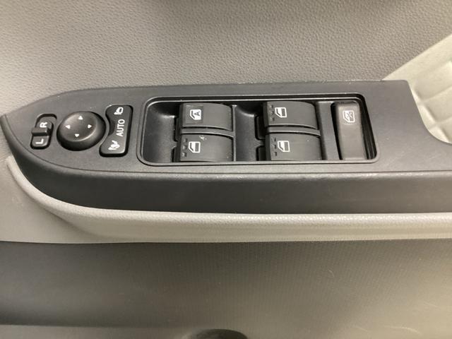 タントＸスペシャルインパネシフト　プッシュスタートスイッチ　電子カードキー　カーナビ　バックモニター　車線逸脱警報　オートマチックハイビーム　両側スライドドア　ＡＢＳ　踏み間違い防止（鹿児島県）の中古車