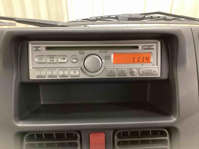 キャリイトラックＫＸ５速ＭＴ車　ハイロー切り替え４ＷＤ車　デフロック　作業灯　パワーウィンドウ　リモコンキー　フォグランプ　ＣＤプレーヤー　運転席エアバッグ　ＡＢＳ（鹿児島県）の中古車