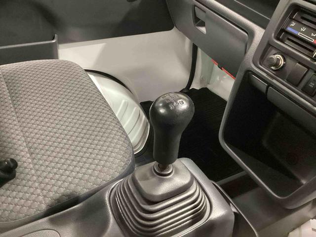 キャリイトラックＫＸ５速ＭＴ車　ハイロー切り替え４ＷＤ車　デフロック　作業灯　パワーウィンドウ　リモコンキー　フォグランプ　ＣＤプレーヤー　運転席エアバッグ　ＡＢＳ（鹿児島県）の中古車