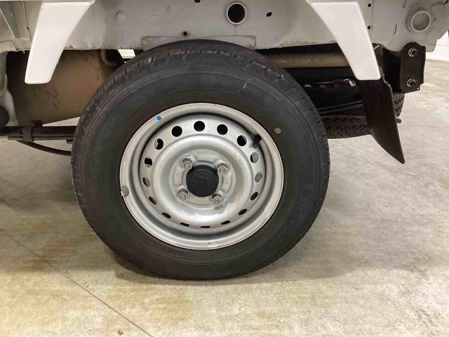 キャリイトラックＫＸ５速ＭＴ車　ハイロー切り替え４ＷＤ車　デフロック　作業灯　パワーウィンドウ　リモコンキー　フォグランプ　ＣＤプレーヤー　運転席エアバッグ　ＡＢＳ（鹿児島県）の中古車