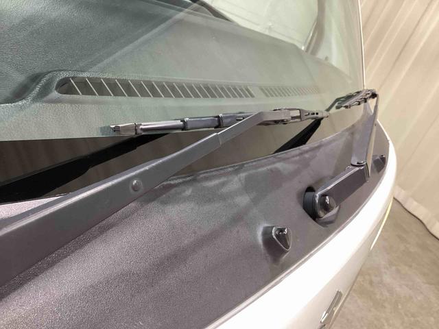 キャリイトラックＫＸ５速ＭＴ車　ハイロー切り替え４ＷＤ車　デフロック　作業灯　パワーウィンドウ　リモコンキー　フォグランプ　ＣＤプレーヤー　運転席エアバッグ　ＡＢＳ（鹿児島県）の中古車