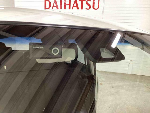 ムーヴカスタム　Ｘ　ＳＡIIインパネシフト　プッシュスタートスイッチ　電子カードキー　カーナビ　バックモニター　オートエアコン　アルミホイール　衝突被害軽減システム　フォグランプ（鹿児島県）の中古車