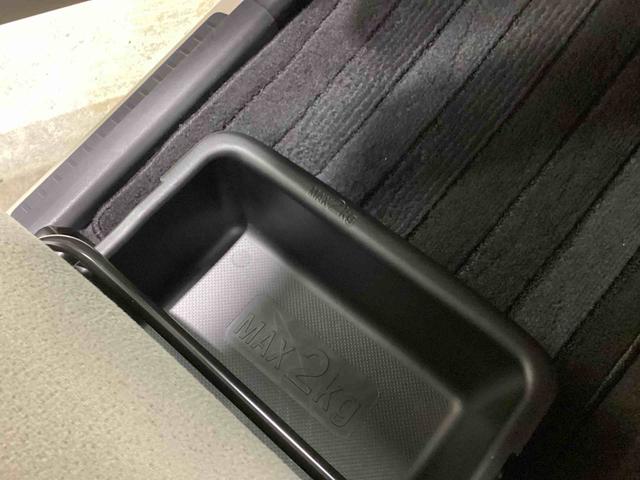 ムーヴキャンバスＧホワイトアクセントＶＳ　ＳＡIIIインパネシフト　プッシュスタートスイッチ　電子カードキー　カーナビ　バックモニター　両側オートスライドドア　車線逸脱警報　追突被害軽減ブレーキ　ＡＢＳ　ドラレコ　フォグランプ（鹿児島県）の中古車