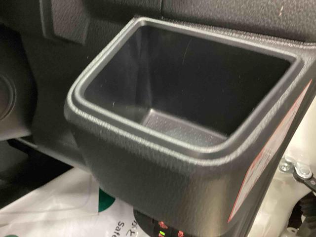 ハイゼットカーゴクルーズインパネシフト　プッシュスタートスイッチ　電子カードキー　車線逸脱　衝突被害軽減システム　両側スライドドア　アイドリングストップ（鹿児島県）の中古車