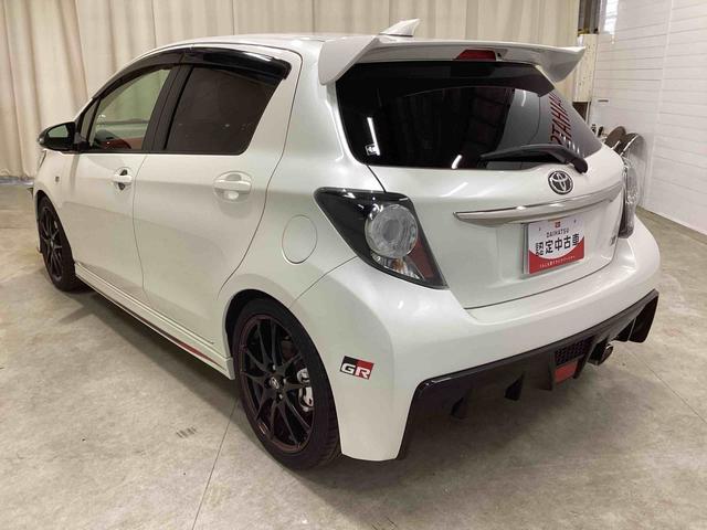 ヴィッツGRスポーツフロアCVT(パドルシフト) プッシュスタートスイッチ 電子カードキー カーナビ バックモニター ABS アルミホイール フォグランプ(鹿児島県)の中古車