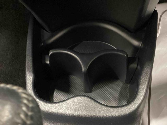 ヴィッツGRスポーツフロアCVT(パドルシフト) プッシュスタートスイッチ 電子カードキー カーナビ バックモニター ABS アルミホイール フォグランプ(鹿児島県)の中古車