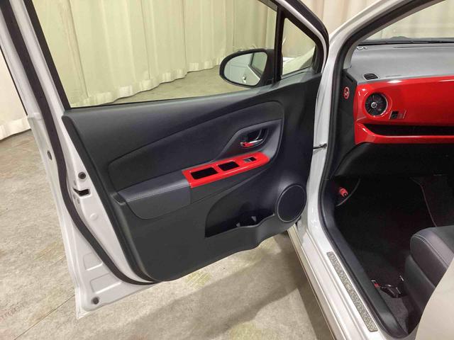 ヴィッツGRスポーツフロアCVT(パドルシフト) プッシュスタートスイッチ 電子カードキー カーナビ バックモニター ABS アルミホイール フォグランプ(鹿児島県)の中古車