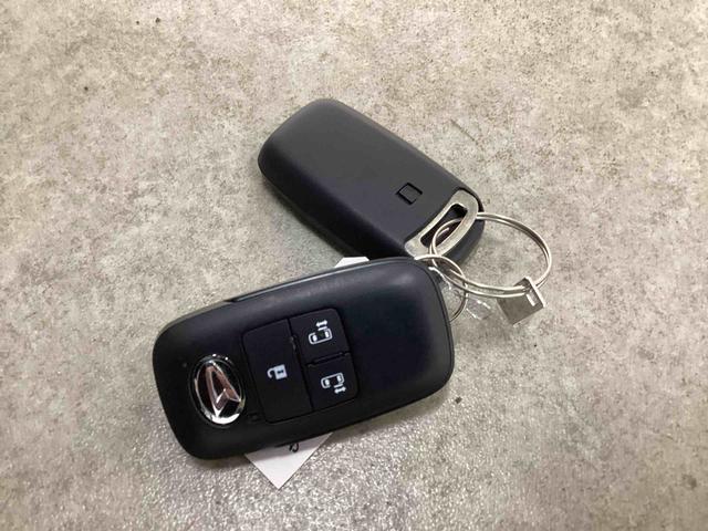 ムーヴキャンバスストライプスGインパネシフト プッシュスタートスイッチ 電子カードキー 電動パーキングブレーキ 車線逸脱警報 エマージェンシーブレーキ オートハイビーム 両側電動スライドドア フォグランプ シートヒーター(鹿児島県)の中古車