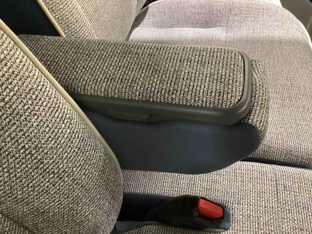 ムーヴキャンバスストライプスGインパネシフト プッシュスタートスイッチ 電子カードキー 電動パーキングブレーキ 車線逸脱警報 エマージェンシーブレーキ オートハイビーム 両側電動スライドドア フォグランプ シートヒーター(鹿児島県)の中古車