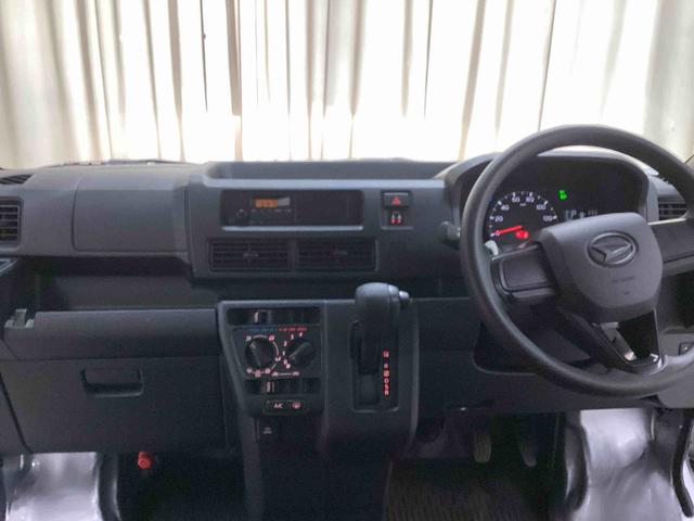 ハイゼットカーゴＤＸインパネシフト　リモコンキー　パワーウィンドウ（運転席、助手席）　両側スライドドア　ハイビームアシスト　レーンアシスト　両席エアバッグ　ＡＢＳ（鹿児島県）の中古車