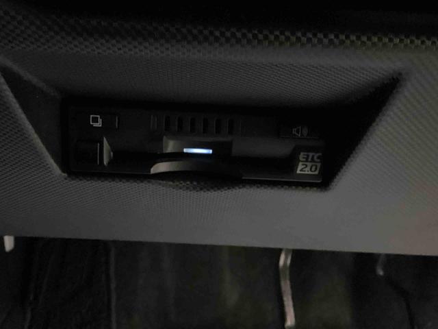 ロッキープレミアムG HEVディスプレイオーディオ バックモニター プッシュスタートスイッチ 電子カードキー 衝突被害軽減システム アルミホイル ETC車載器 ドラレコ(鹿児島県)の中古車